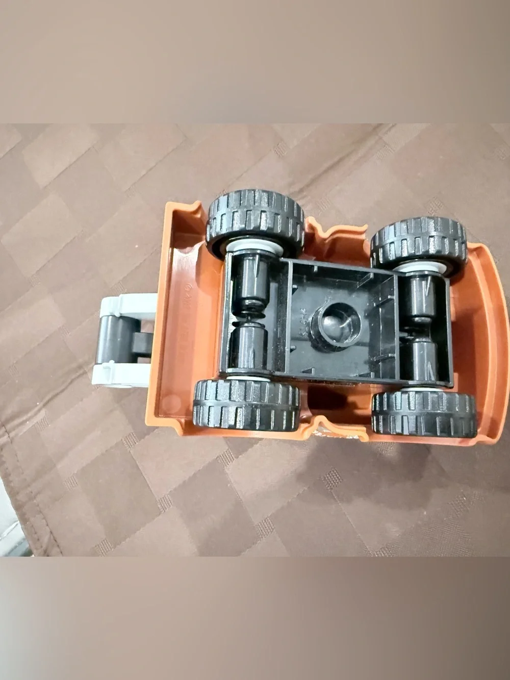 LEGO DUPLO Disney Pixar Cars Tow Mater Truck COMPLETE With Hook Crane Arm 41989